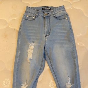 Fashion Nova jean , size 3/4